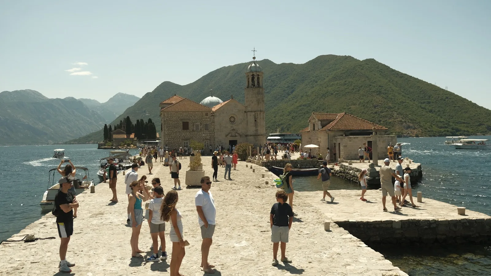 Jour 2 : Tour de la baie — Perast, l'île et Risan