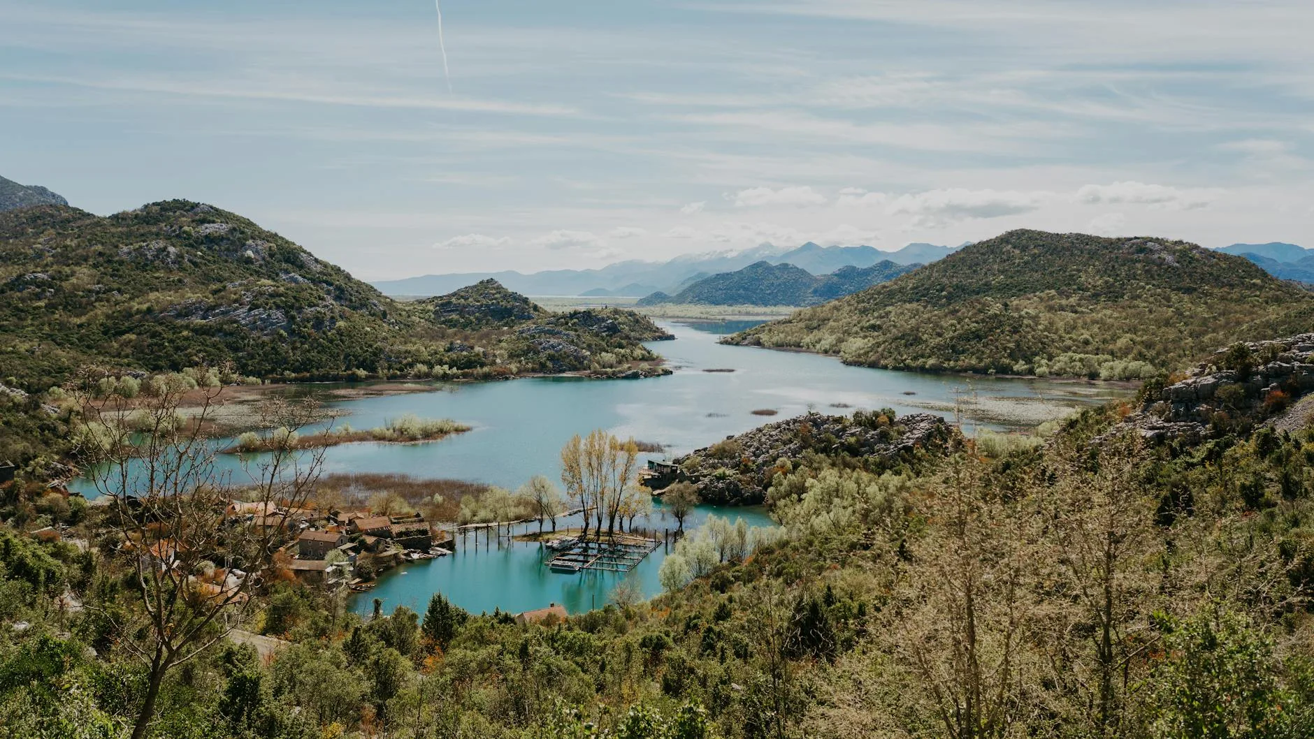 ️ Les villages du lac