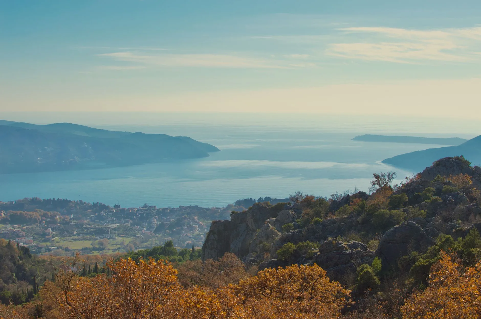 Lastva et les villages des hauteurs : calme et panoramas