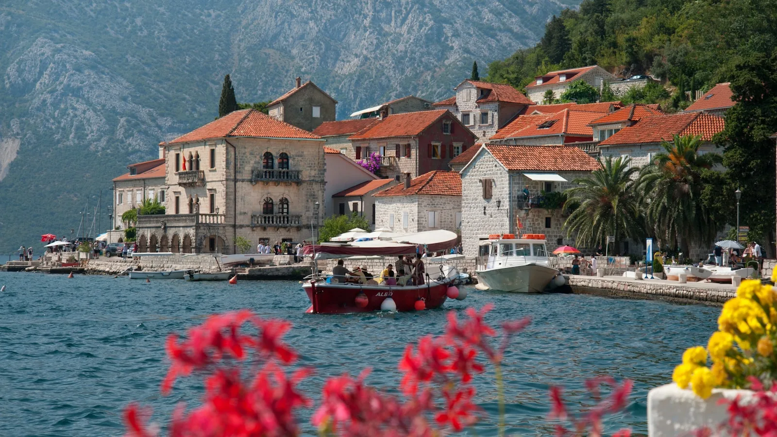 ️ Tivat comme base de découverte