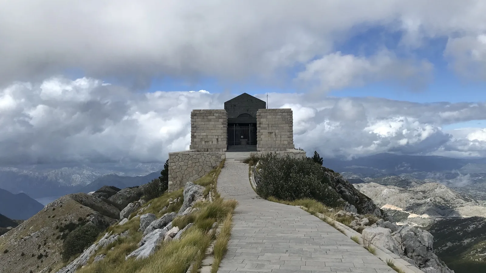 ️ Le parc national de Lovćen et le mausolée de Njegoš